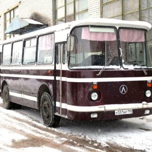 ЛАЗ-695Н. 2011г.

Автобус 1995 года выпуска был приобретён в 2008 г. и прошёл капитальный ремонт на Борском Авторемонтном Заводе. Эксплуатируется по н