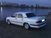 вот_волга_3110_на_берегу_около_Бабаевского_2006.jpg