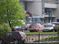 кафе напротив ледового.JPG