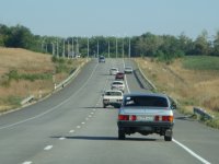 2010.08.22_092940  Белгородская обл. Наш караван. Скоро будем в Курске. .JPG