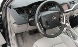 Citroen_C5-2-.jpg