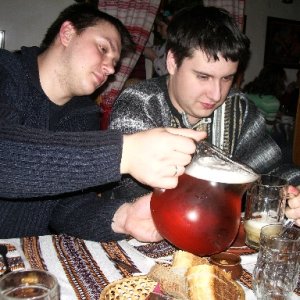Oven подливает Leo