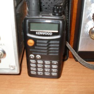 Портативная радиостанция 136,000-172,000 МГц