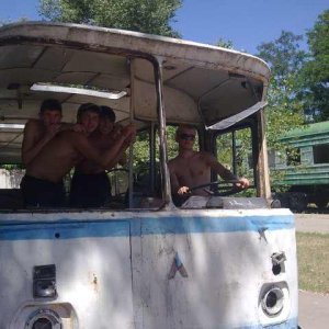 милицейская база ,возле грбного канала 3