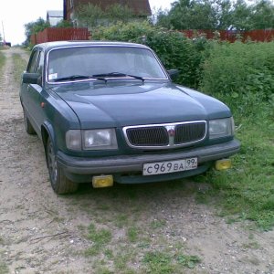ей тут 10 лет)