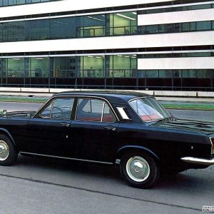 gaz 24 черная (3)