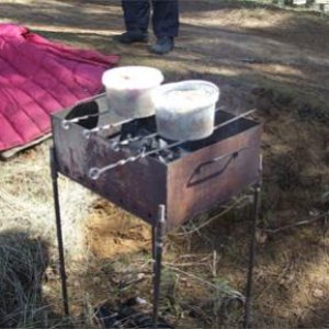 Размораживаем замороженный шашлык.