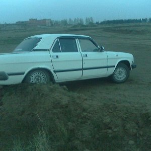 брат учился ездить. гоночная трасса 2