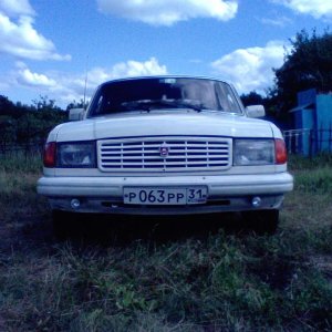 Вид спереди
