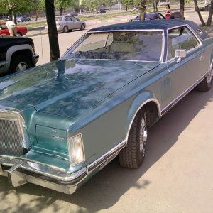 Lincoln Mark V
Место сбора, проспект Андропова