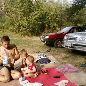 ...,а вокруг Украинская Швейцария.