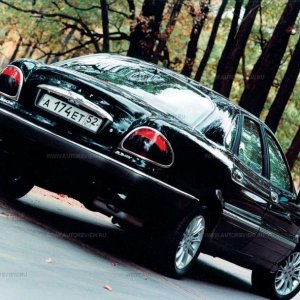 ГАЗ-3104