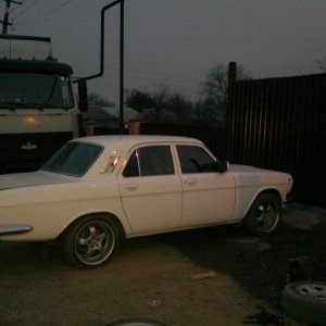 2012 03 14 008
по поводу колес, стоит или нет? R18.