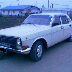 24-10 (87г.в) Двигатель 402. 
Доработки: передняя и задняя подвеска от 31105 (на фото не видно, т.к. установка после фото.)Двигатель делал САМ(заменен