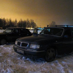 Морозный закат на заднем плане