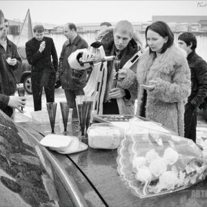 Хотя от другого вкусненького мы отказываться не стали ))