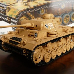 Pz III Ausf L (Tamiya 1:35)
Траки наборные Academy