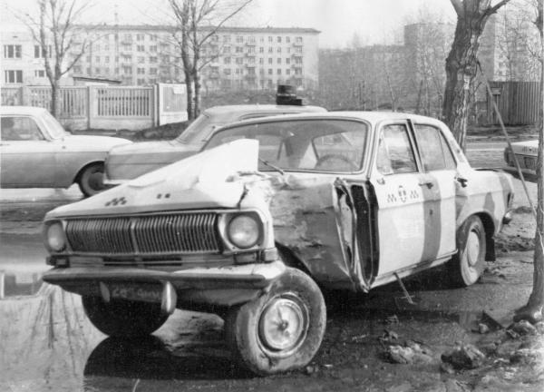 Авария ГАЗ 24 такси