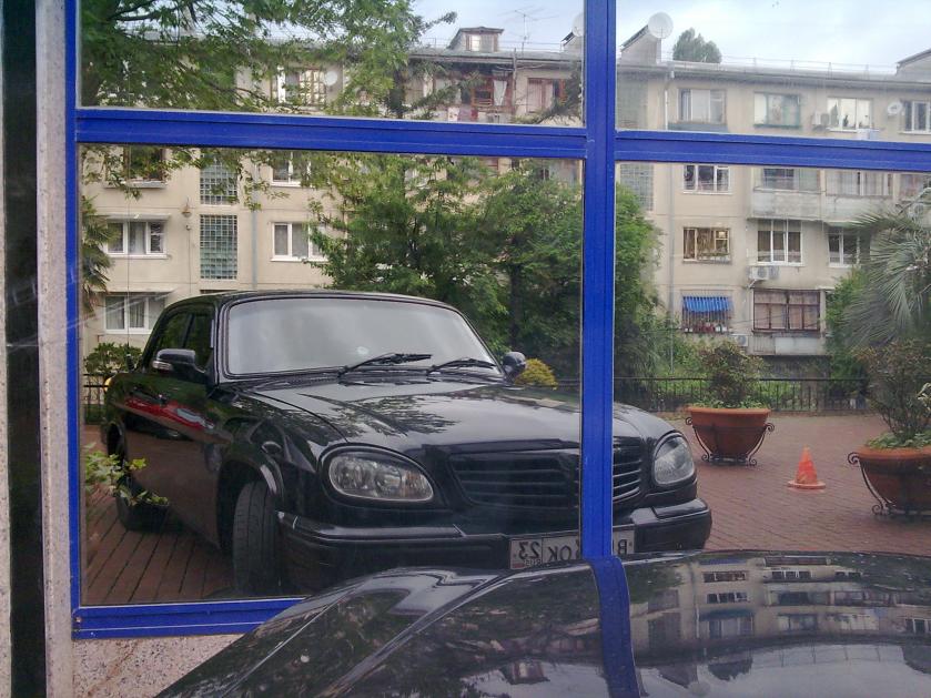 Витрины не только для девушек)