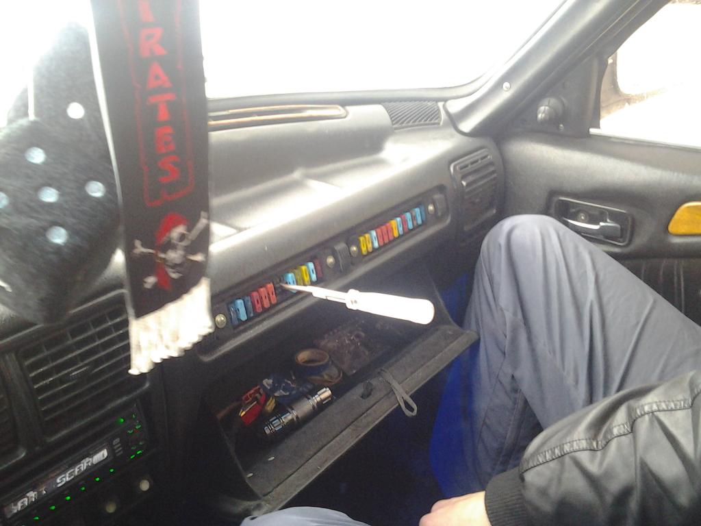 Вот так работали стеклоподъемники при покупке авто))))))))