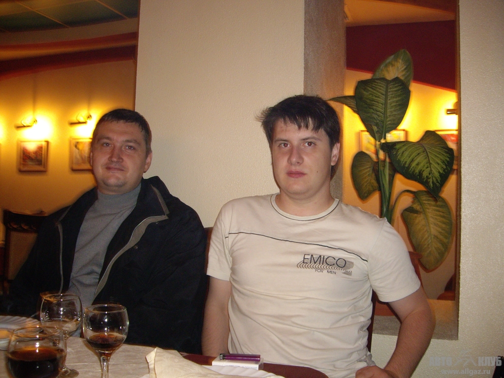 В кафе