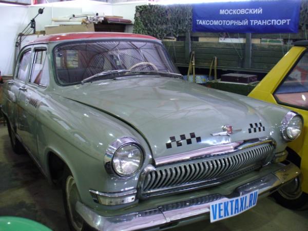 В музее