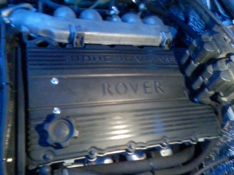 Двиг Rover 20T4H - двухлитровый, 136 коняшек, устанавливался на Land Rover Discovery1 вкупе с 5-ти ступенчатой механической коробкой(чугунный картер!)