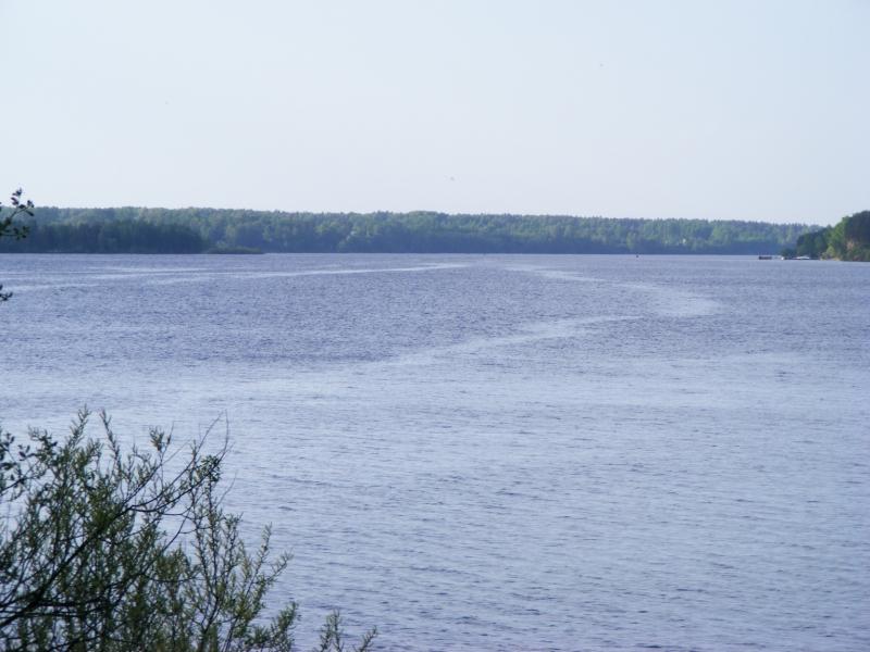 На берегу Волги.