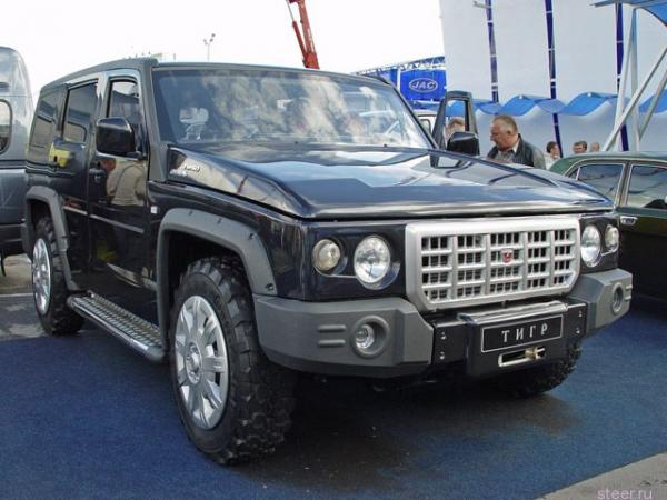 Полноприводной автомобиль ГАЗ-2330 ТИГР на сегодняшний день самый крупный и мощный в России внедорожник в классе джипов. Независимая торсионная подвес