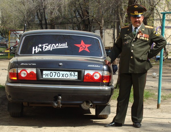 После парада 9 мая 2011 года