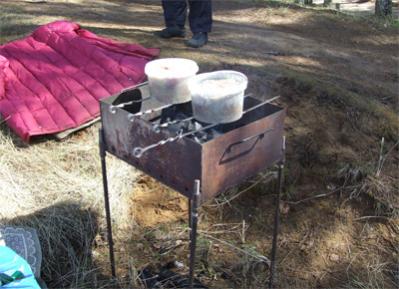 Размораживаем замороженный шашлык.