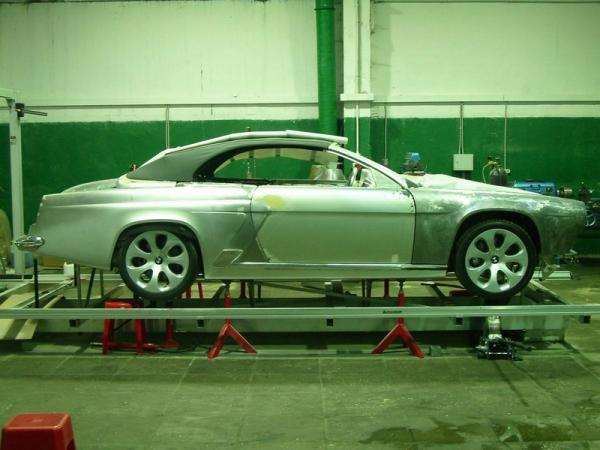 Это на базе BMW 6-ой серии
