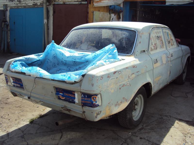 вот так скромно мы выглядели во время ремонта, как видно живого места нет...