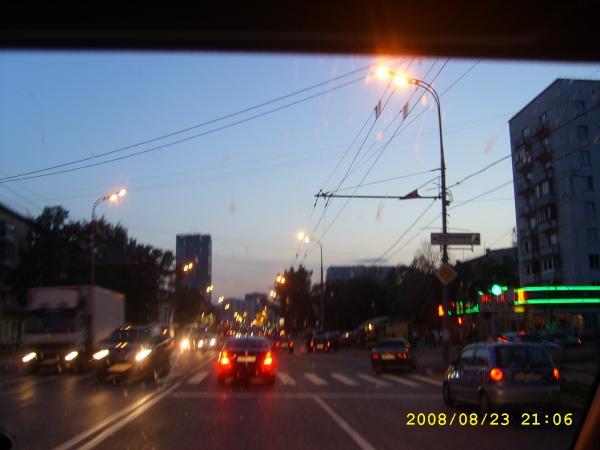 где-то в Москве