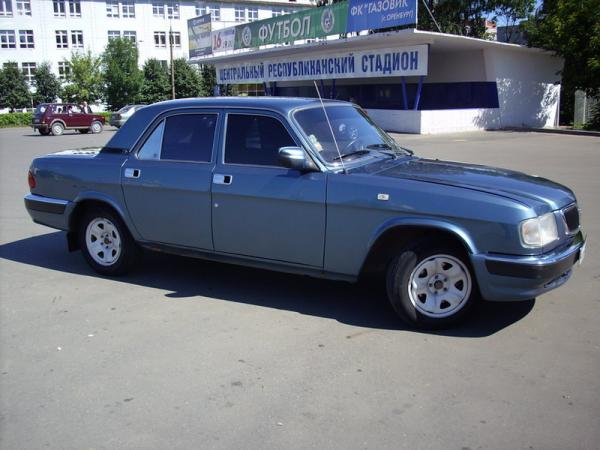 машина не моя но у меня точно такая же, кроме зеркального треугольника на стекле, и у меня литье стоит! ))))