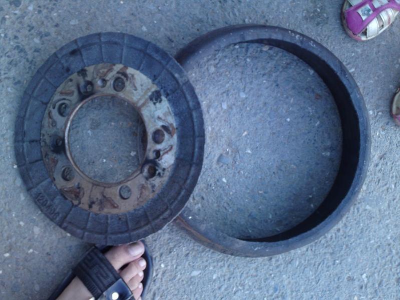 новый тормозной барабан, не проехал 100 км,разорвало.