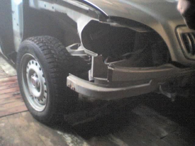 окраска крыла и бампера