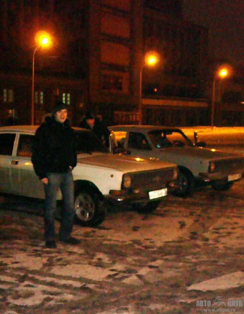(с) Лел