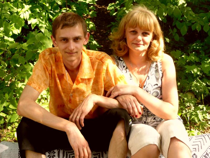 с сыном на шашлыках