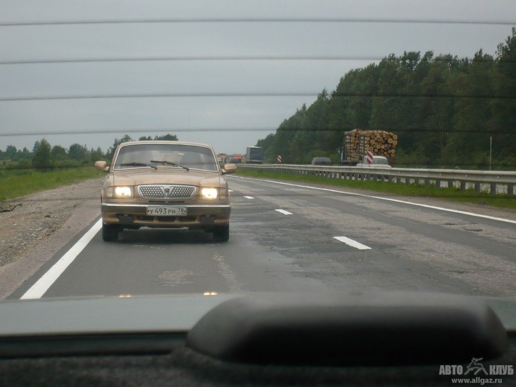 1p1020563