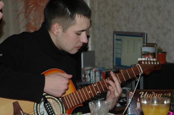 2005 НГ