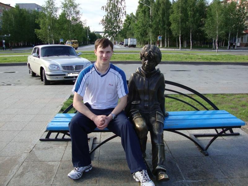 2010г