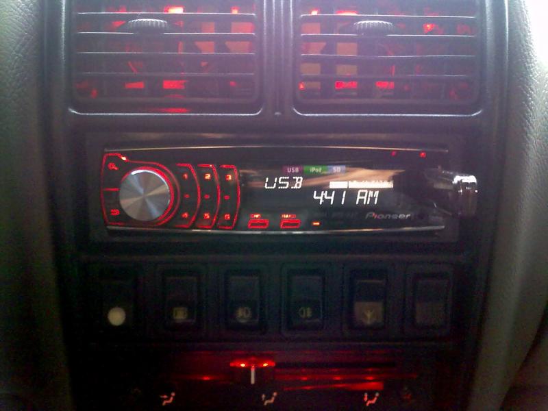 Pioneer deh-6300sd с пультом ДУ