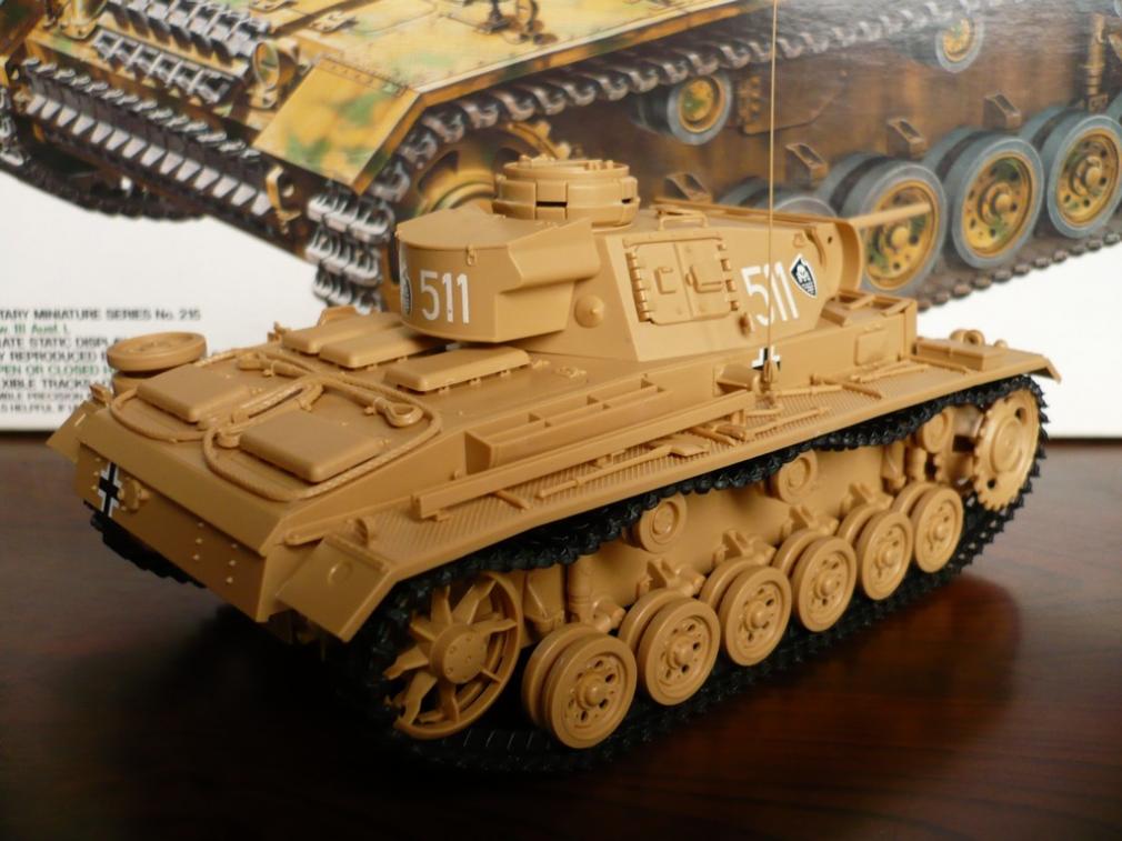 Pz III Ausf L (Tamiya 1:35)
Траки наборные Academy